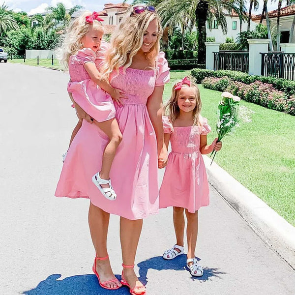 Matching Summer Outfit in Pretty Pink - Mother & Daughter
