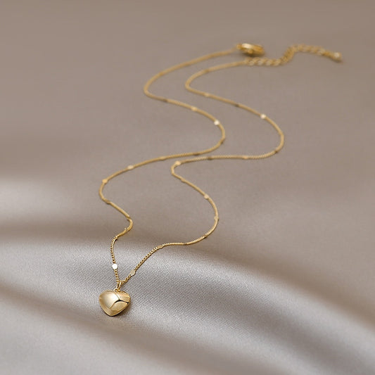 Gold Necklace with Heart-Shaped Pendant