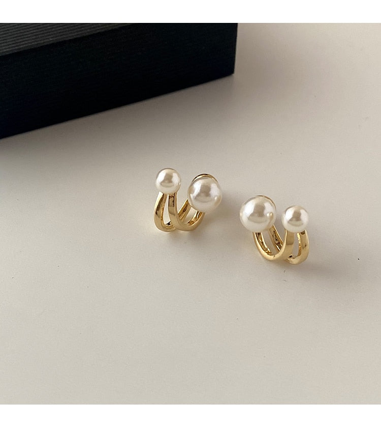 Two Pieces Gold Earrings with White Pearls