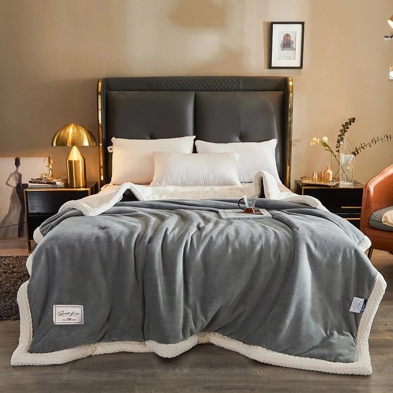 Super Soft Fleece Three-Layer Blanket