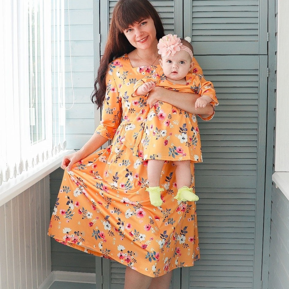 Matching Family Outfit - Mummy and Daughter Floral Dress