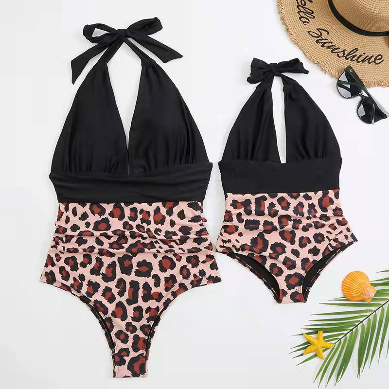 Matching Family Outfit - Mummy and Daughter Swimsuit