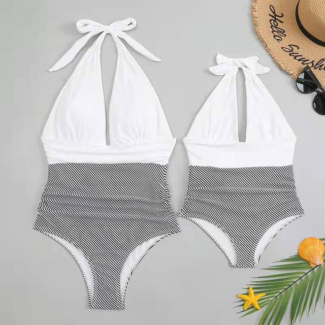 Matching Family Outfit - Mummy and Daughter Swimsuit